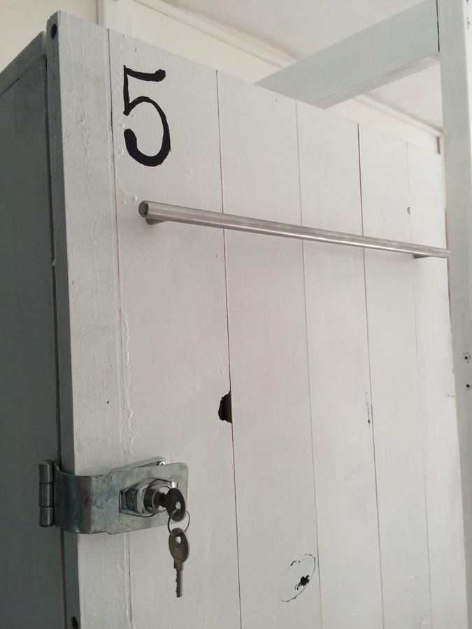 Vicky'S Keys Hostel Upper Prince's Quarter Ngoại thất bức ảnh