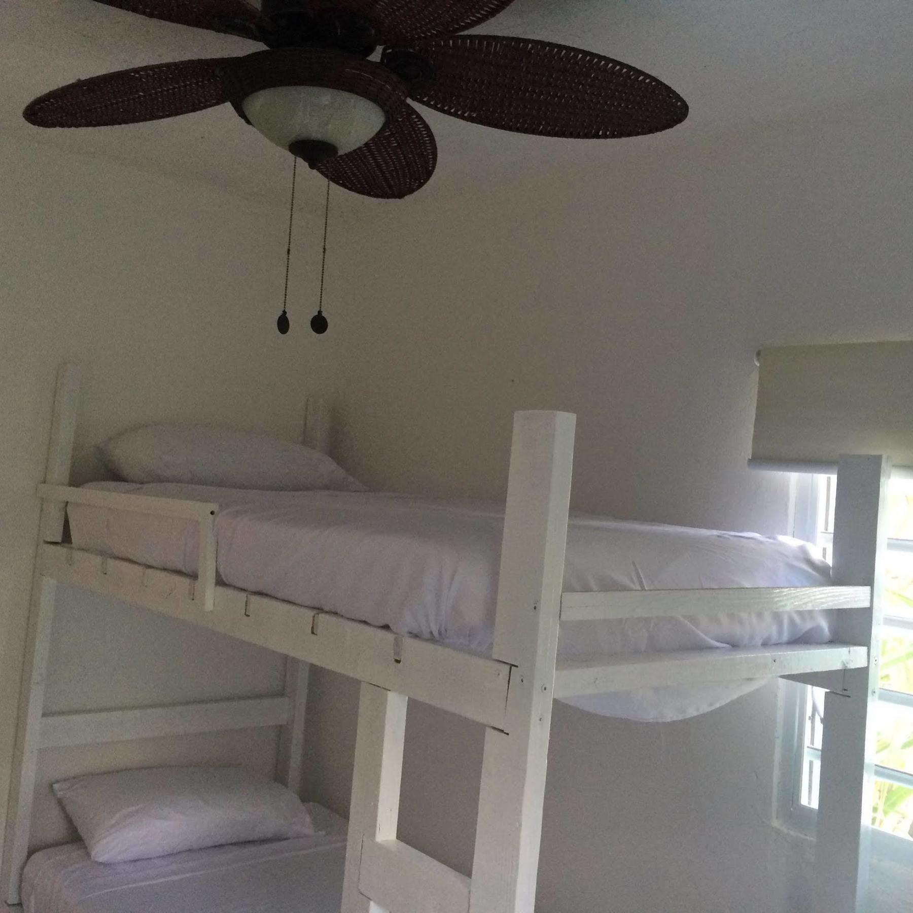 Vicky'S Keys Hostel Upper Prince's Quarter Ngoại thất bức ảnh
