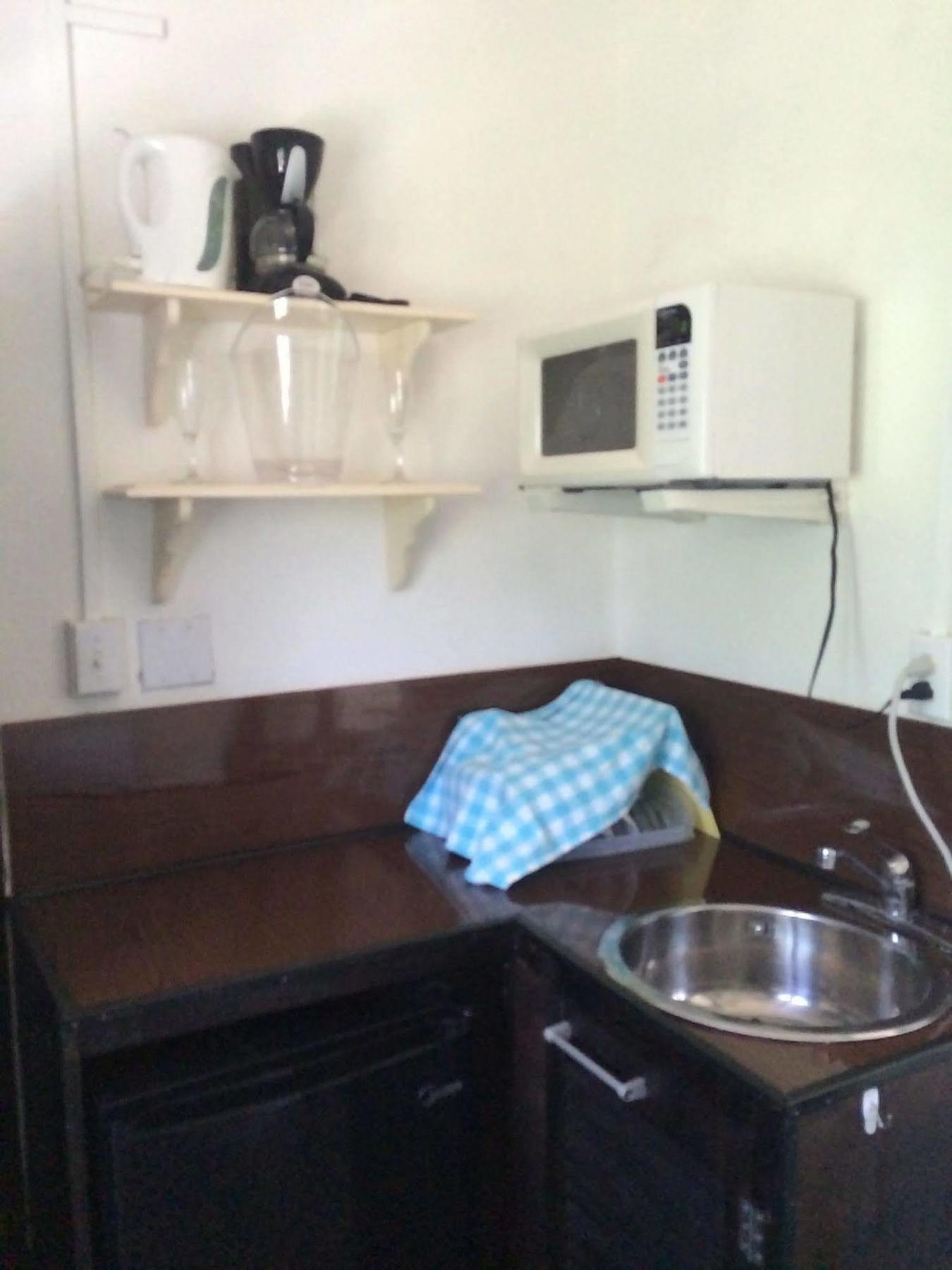 Vicky'S Keys Hostel Upper Prince's Quarter Ngoại thất bức ảnh